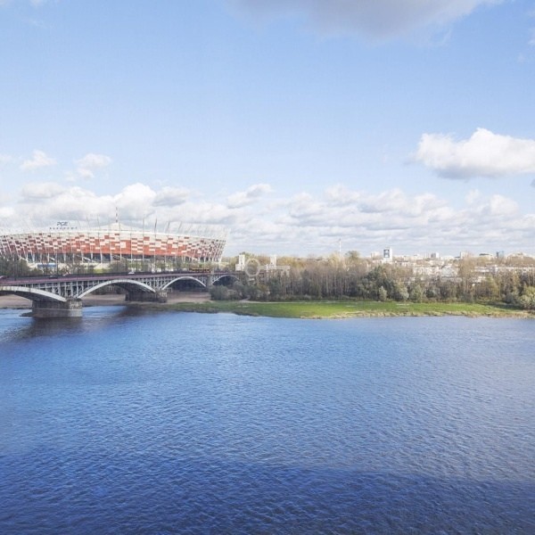 the-tides-warszawa-apartamenty-z-widokiem-na-narodowy